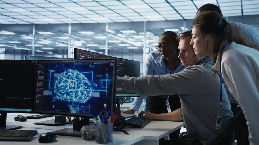 Man requesting help from coworkers after finding